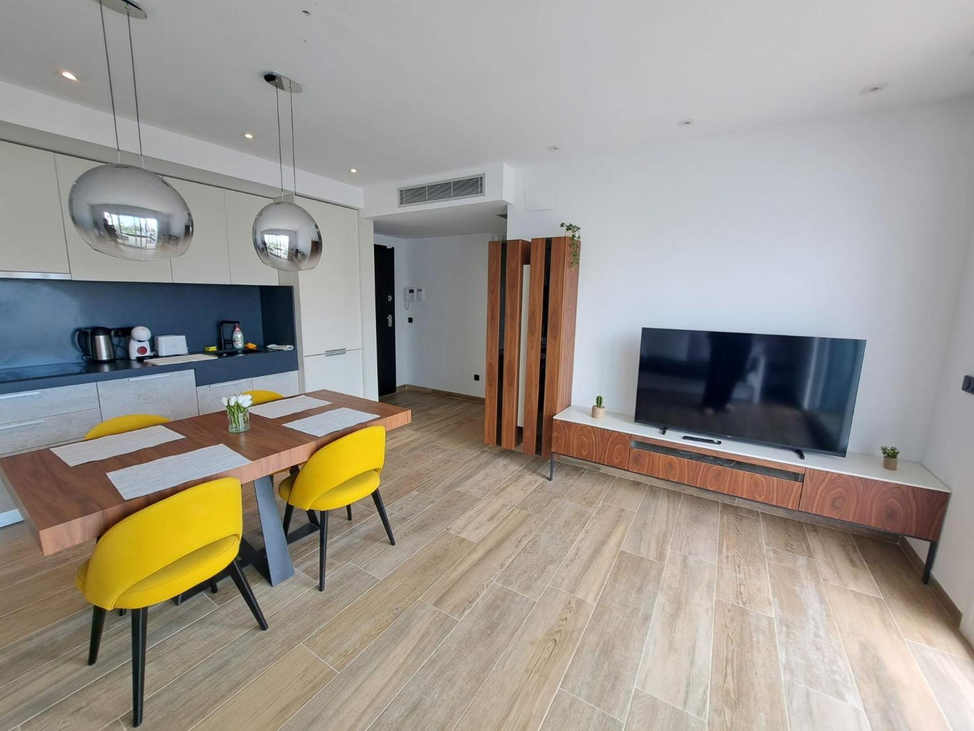 טורבייחה Nice 2 Bedroom Bali Apartment With Sea Views מראה חיצוני תמונה