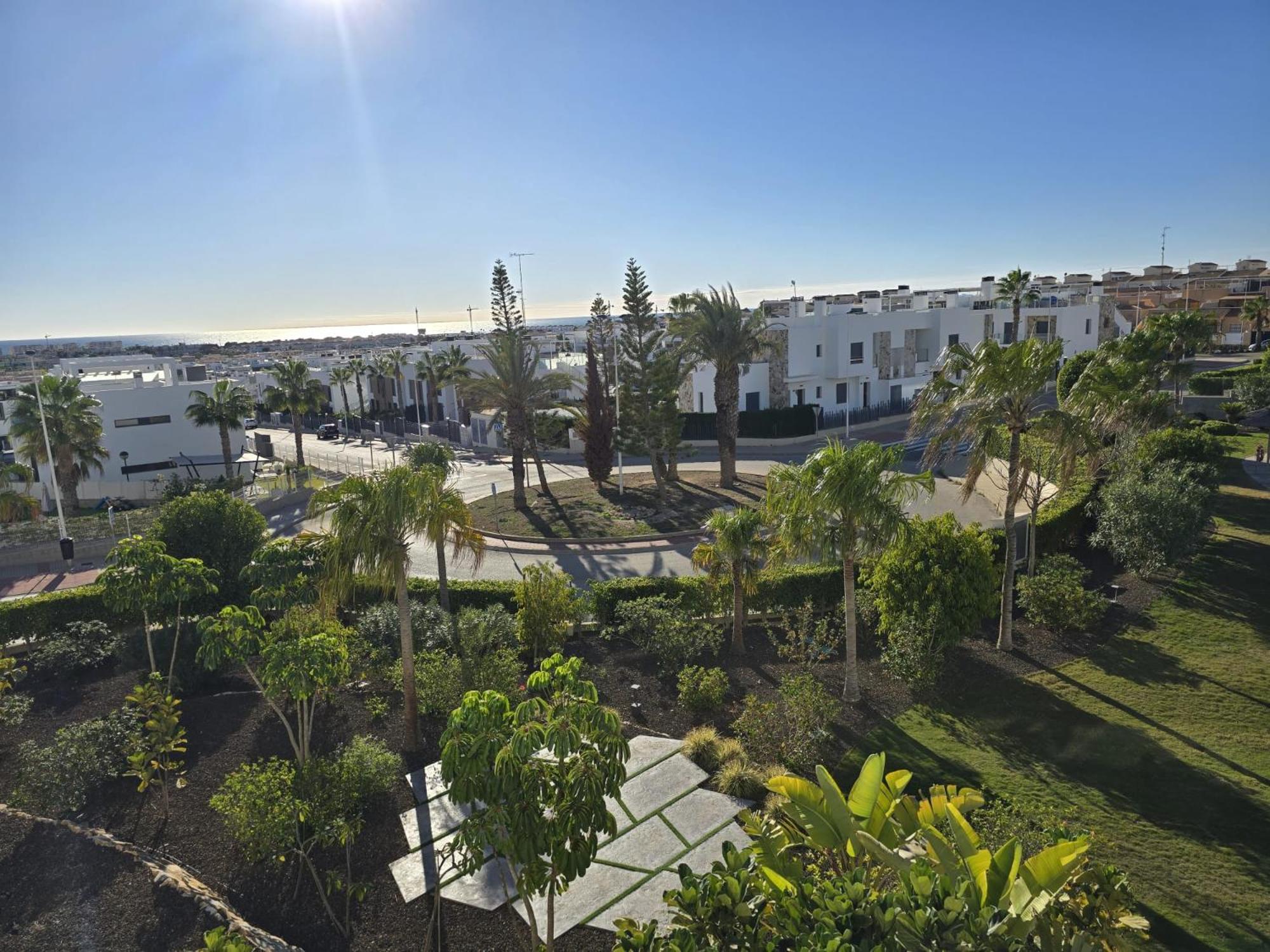 טורבייחה Nice 2 Bedroom Bali Apartment With Sea Views מראה חיצוני תמונה